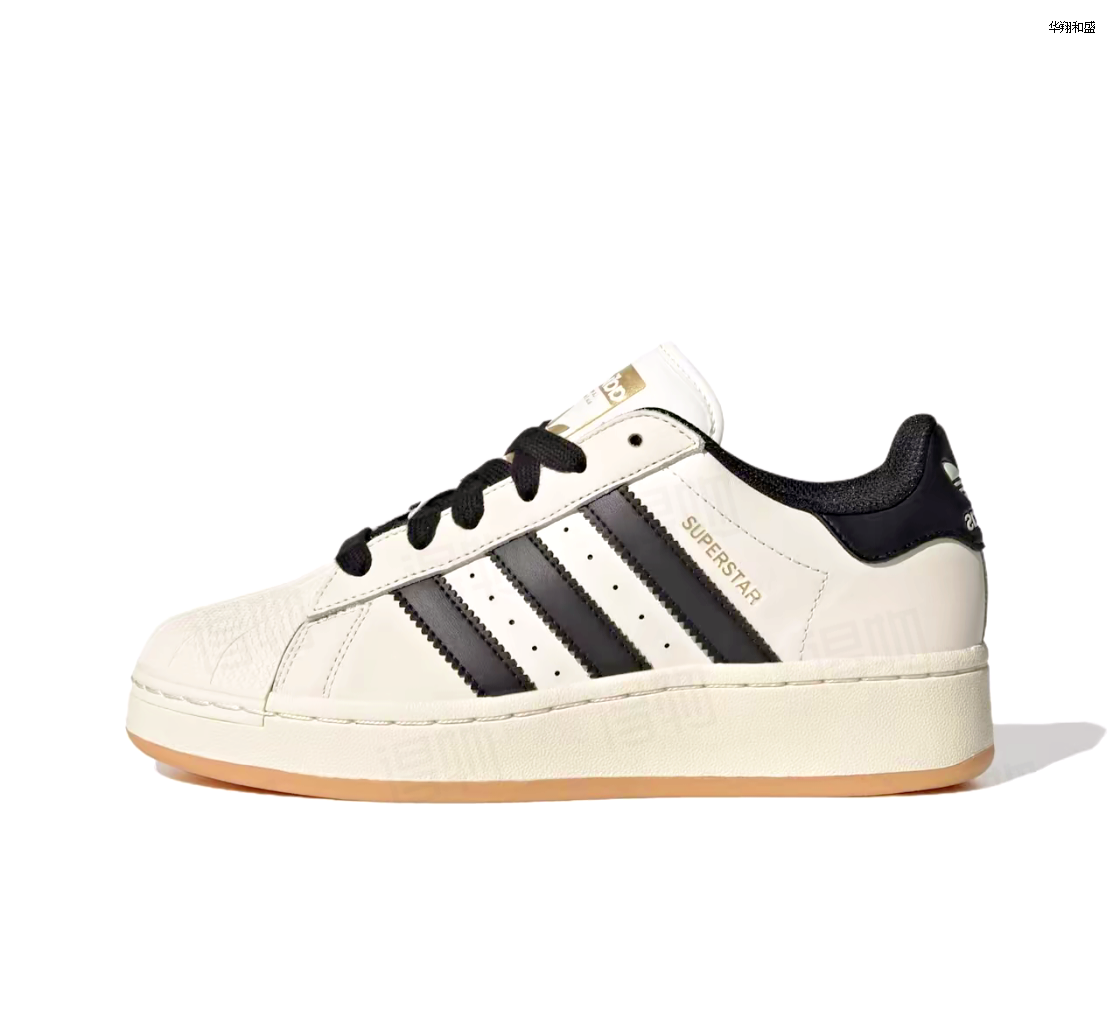 Adidas Superstar