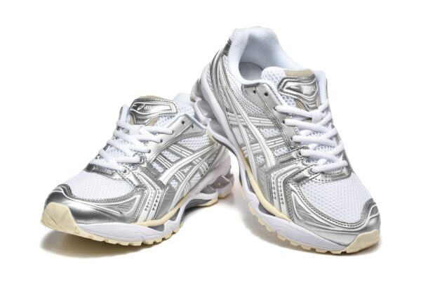 Asics Kayano