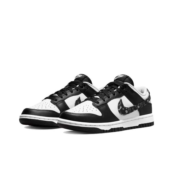 Nike Dunks