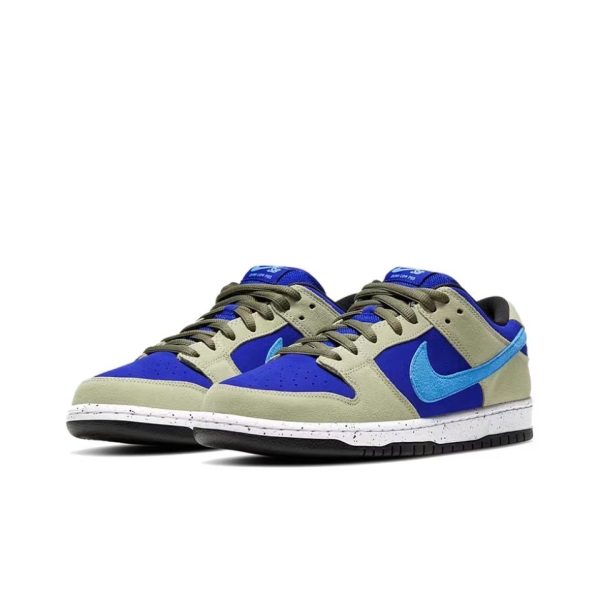 Nike Dunks