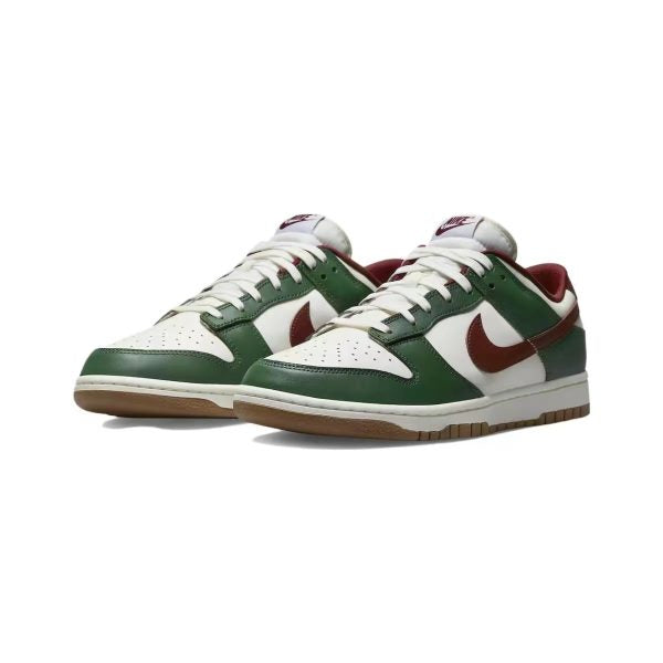 Nike Dunks