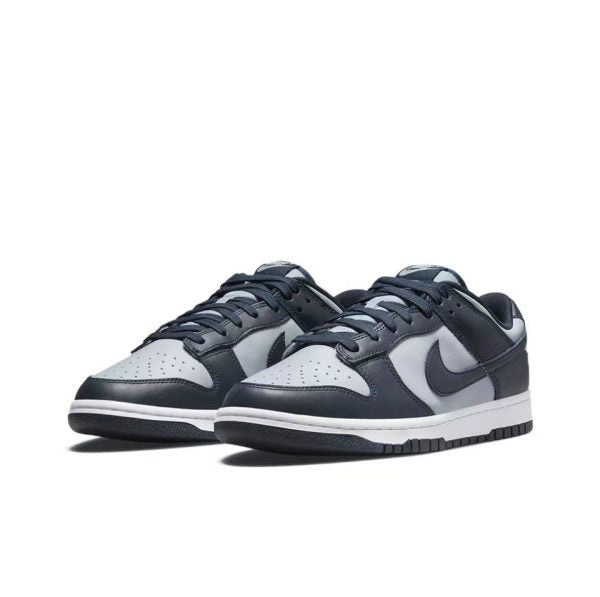 Nike Dunks