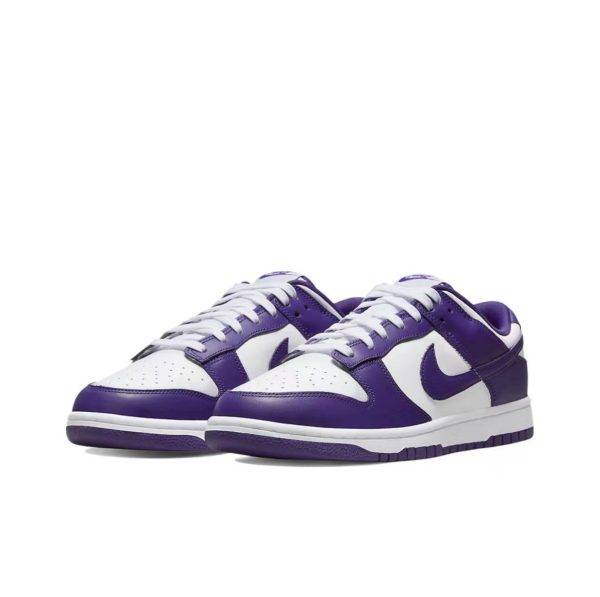 Nike Dunks