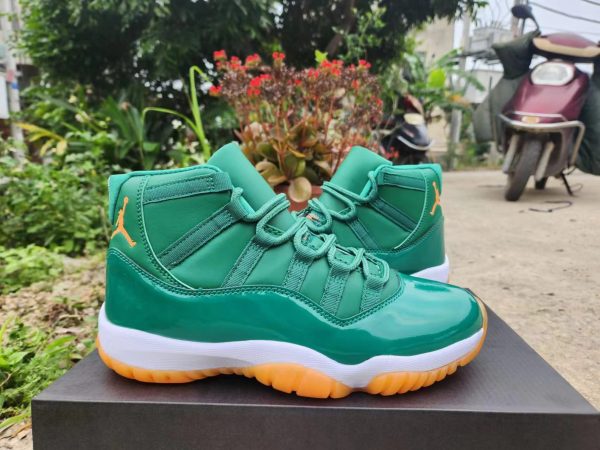 Jordan 11