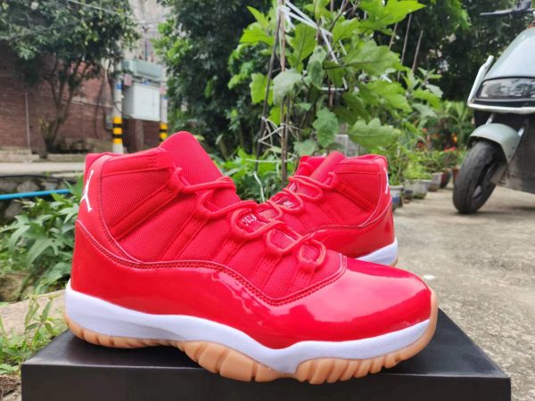 Jordan 11