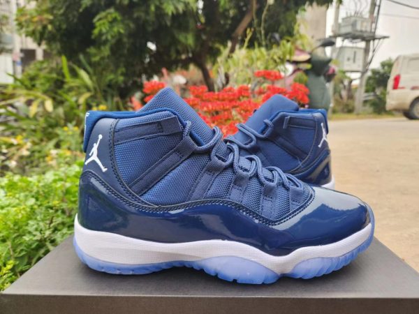 Jordan 11