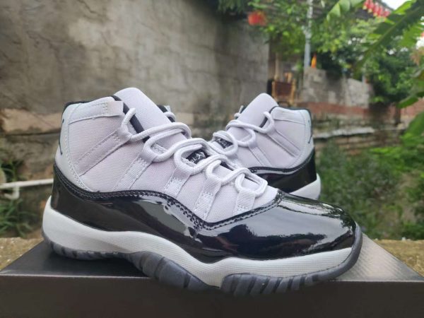 Jordan 11
