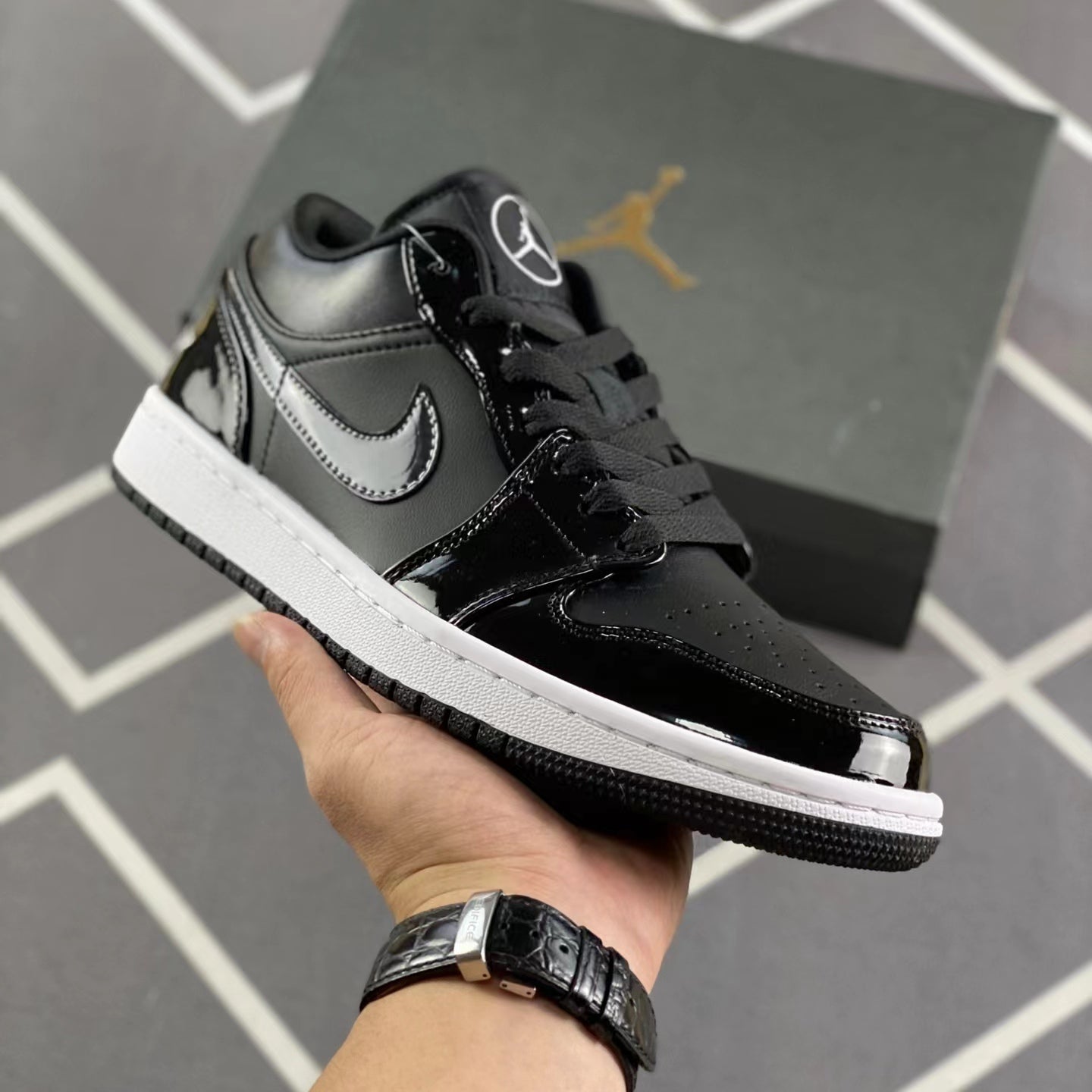 Jordan 1 Low