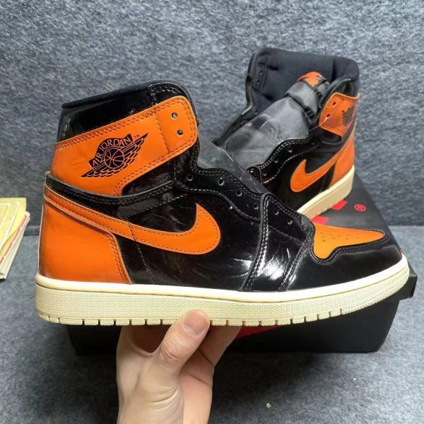 Jordan 1