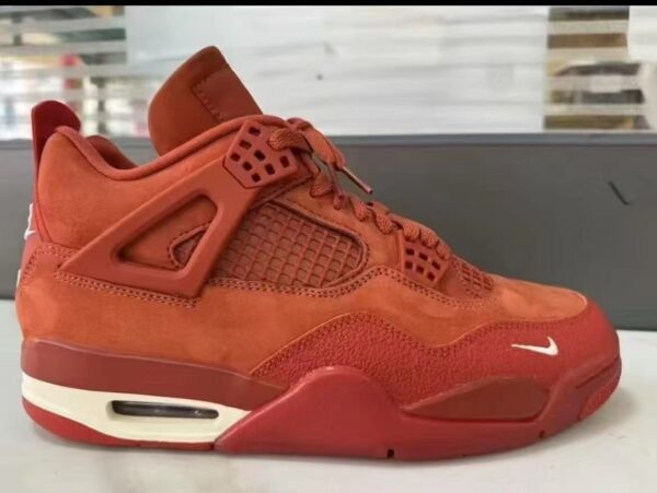 Jordan 4